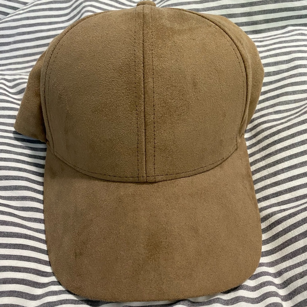 Wilfred Free Vegan Suede Hat